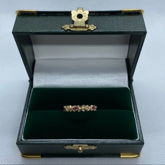10k pink mystic topaz and diamonds ring